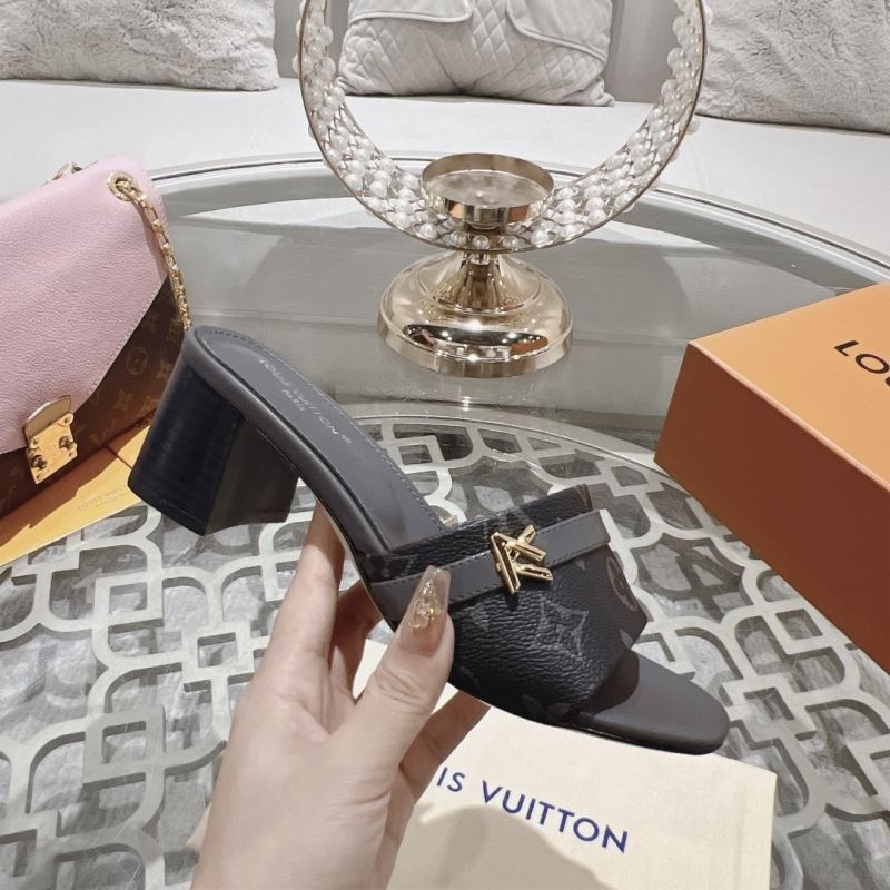 Louis Vuitton Slippers